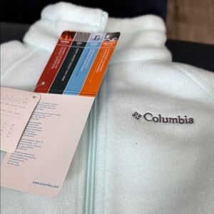 Columbia Kids Light Blue Jacket half zip NWT